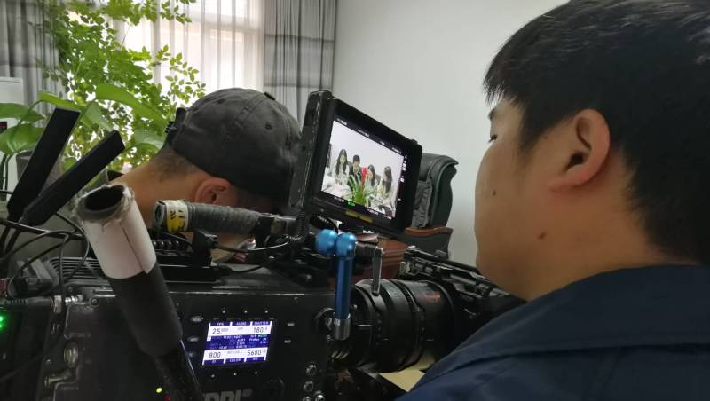 用镜头讲好产品故事！阿合奇县产品视频拍摄公司让冰冷商品拥有温度与灵魂